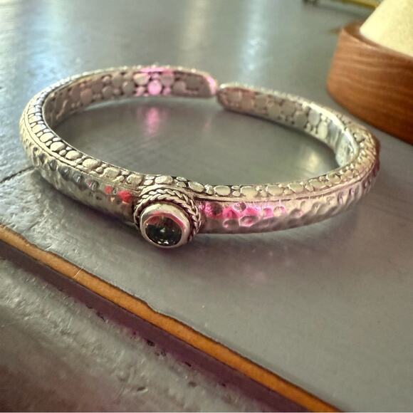 Sarda 925 Sterling Silver Hinged Bangle Bracelet - Picture 7 of 15